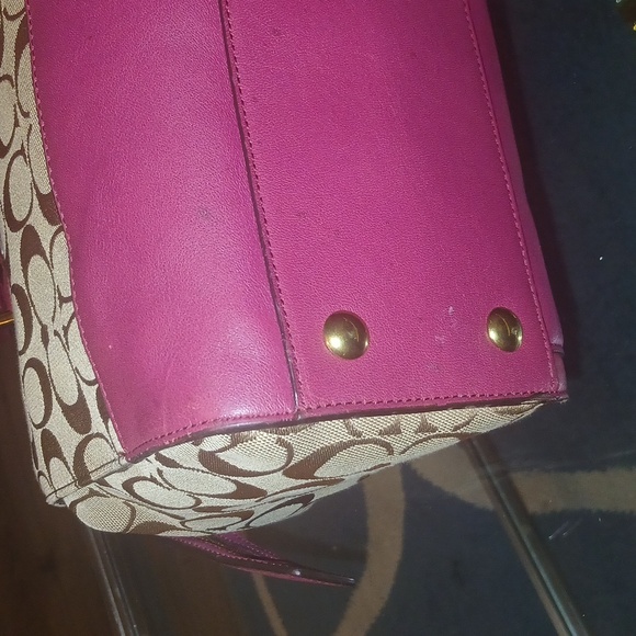 Coach Brooke Carryall Red and Tan Shoulder Bag - Picture 10 of 13